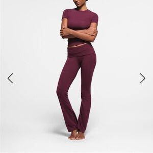 COTTON JERSEY FOLDOVER PANT
DEEP BERRY